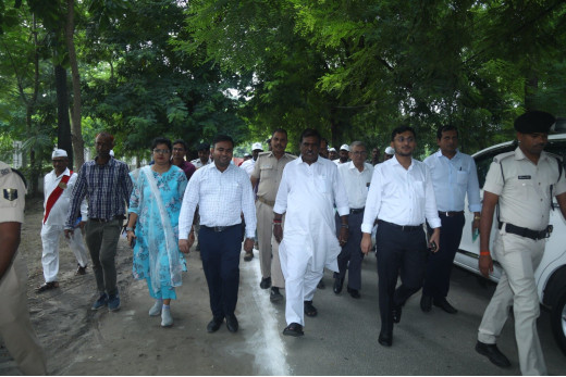 लंगट सिंह कॉलेज में स्वच्छता ही सेवा अभियान का आगाज, मंत्री और अधिकारियों ने किया माल्यार्पण
